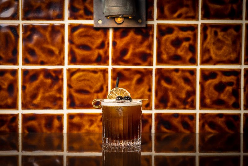Bar Next Door-cocktail_NA50BB25-51-100-LIP